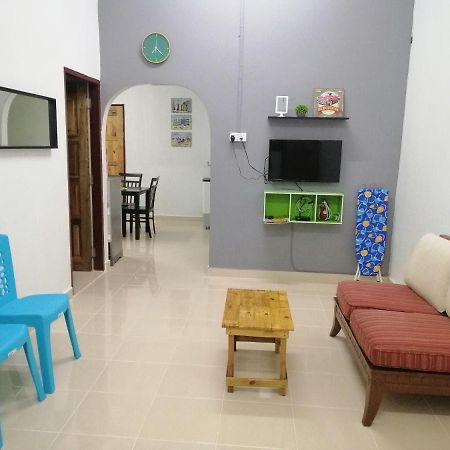 Homestay Barakah Cenang Langkawi ปันไตเจอนัง ภายนอก รูปภาพ